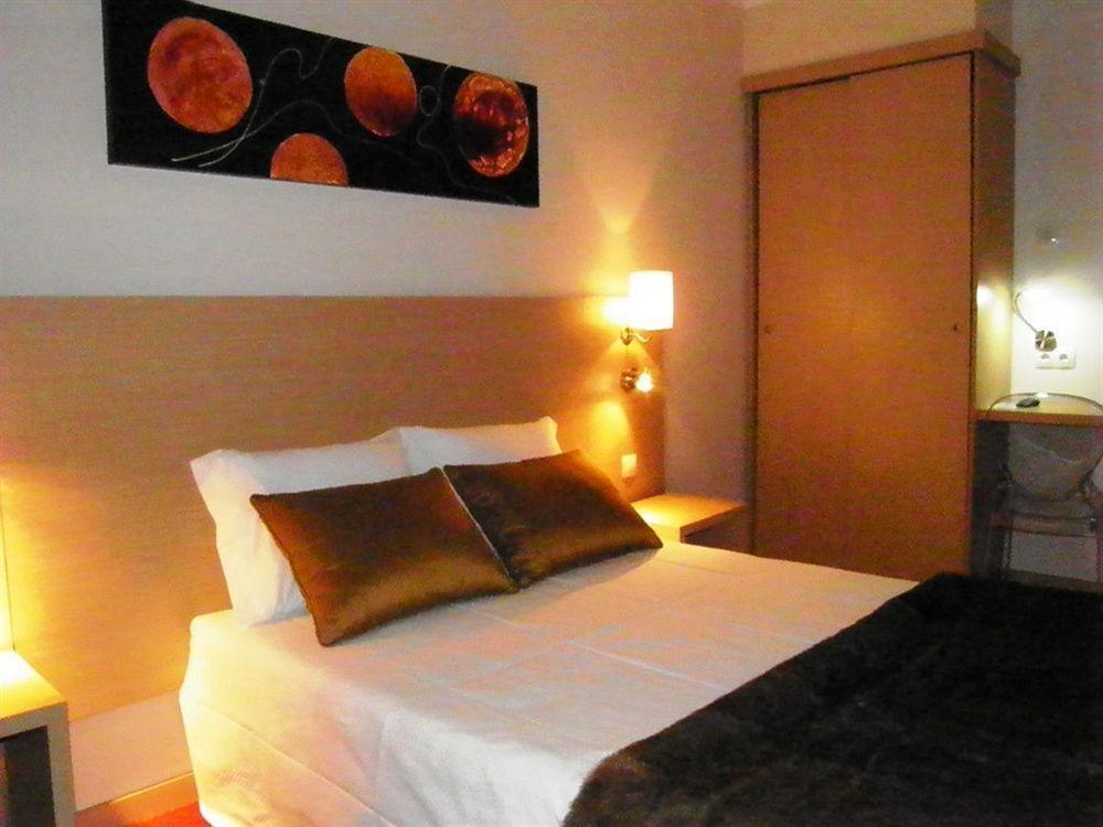 Hotel Lagoa dos Pastorinhos Fátima Quarto foto
